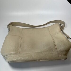 Fossil Leather Shoulder Bag Cream Distressed Purse Pockets Tote Bag Medium Size